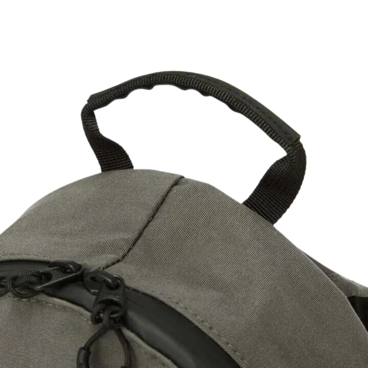 And Wander PE/CO 20L DayPack Gray