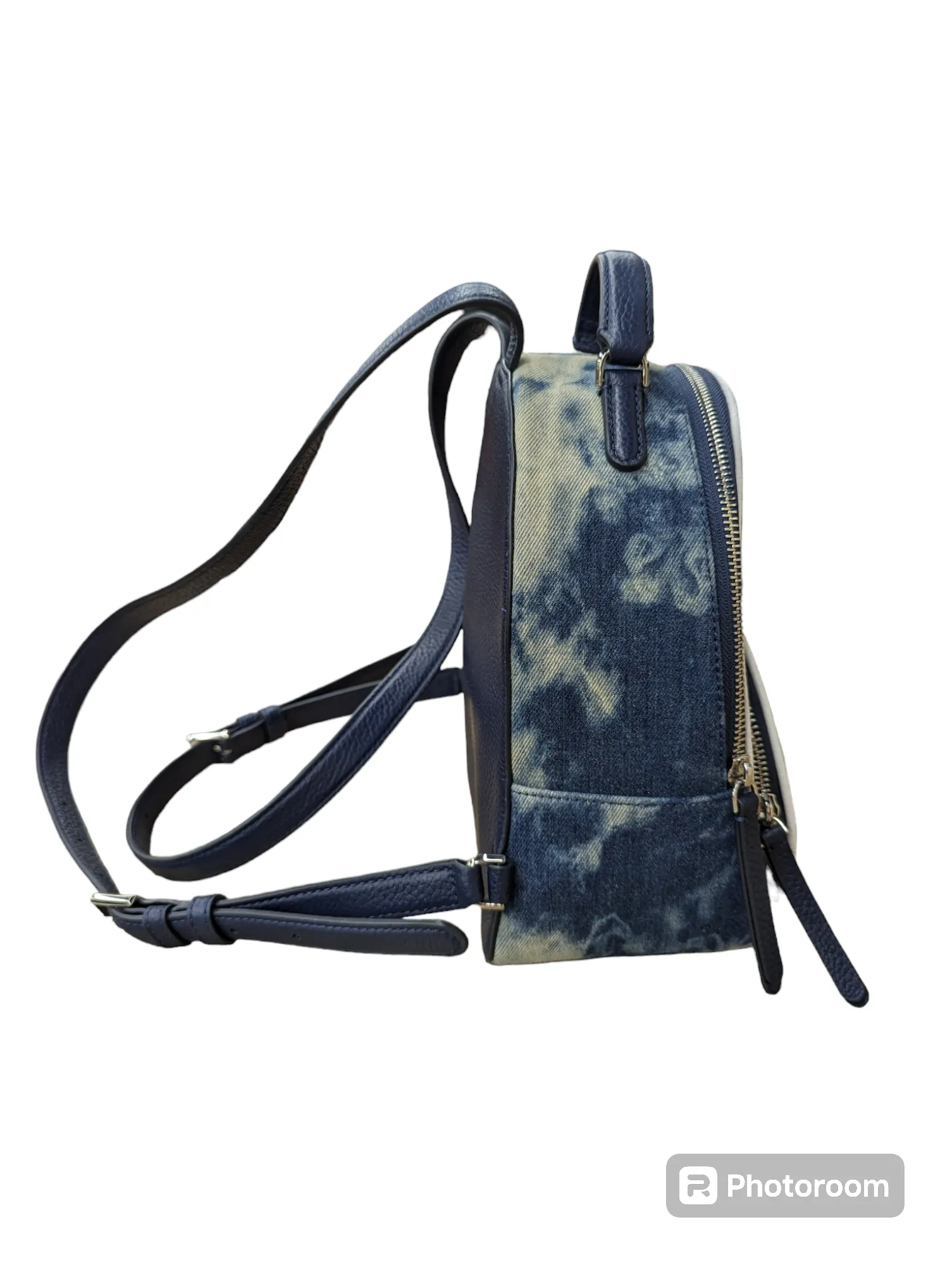 Backpack Designer By Kate Spade  Size: Medium