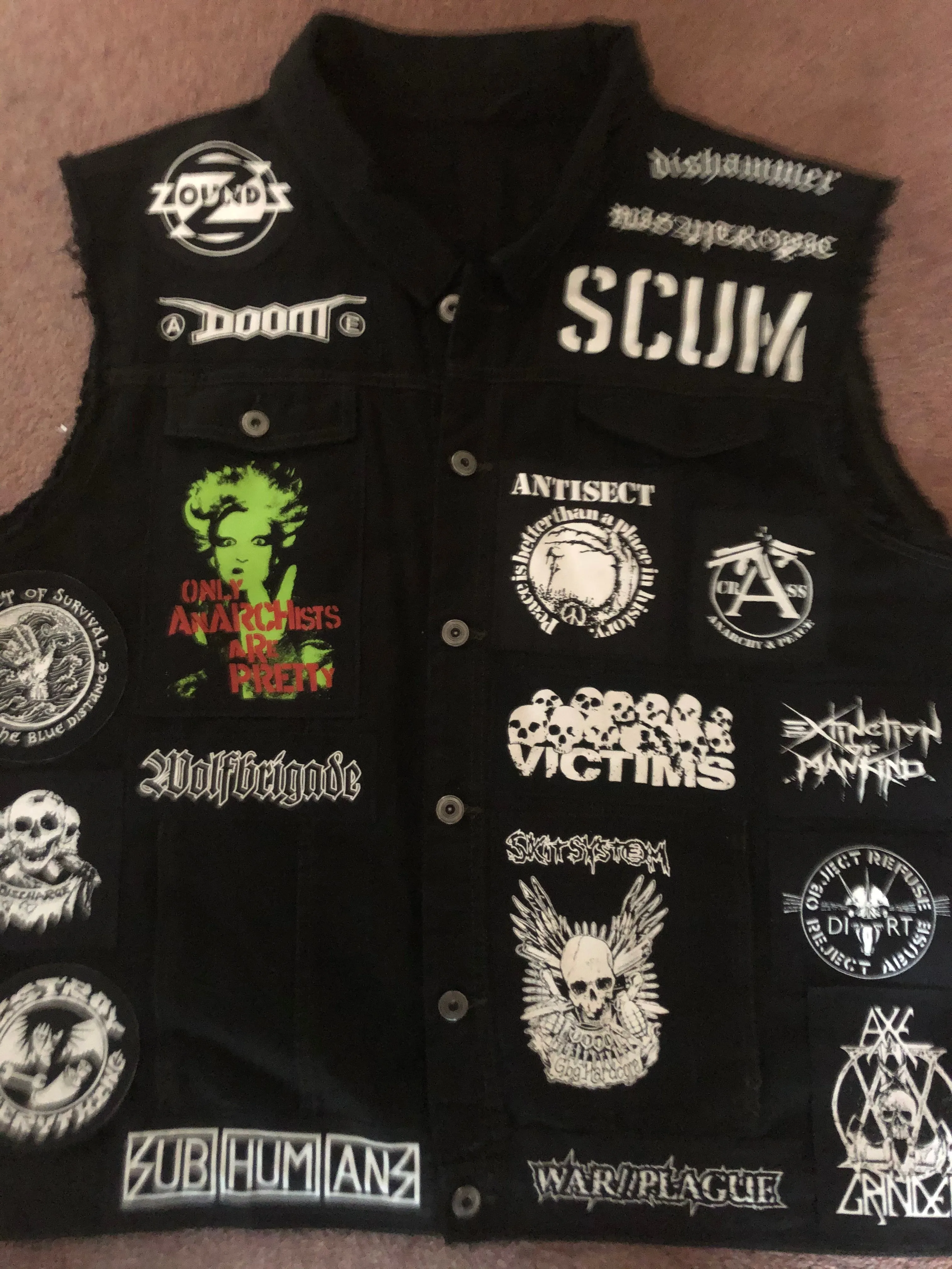 Crust Punk Anarchopunk Battle Jacket Cut-Off Denim Vest Doom Discharge Amebix Deviated Instinct Zounds