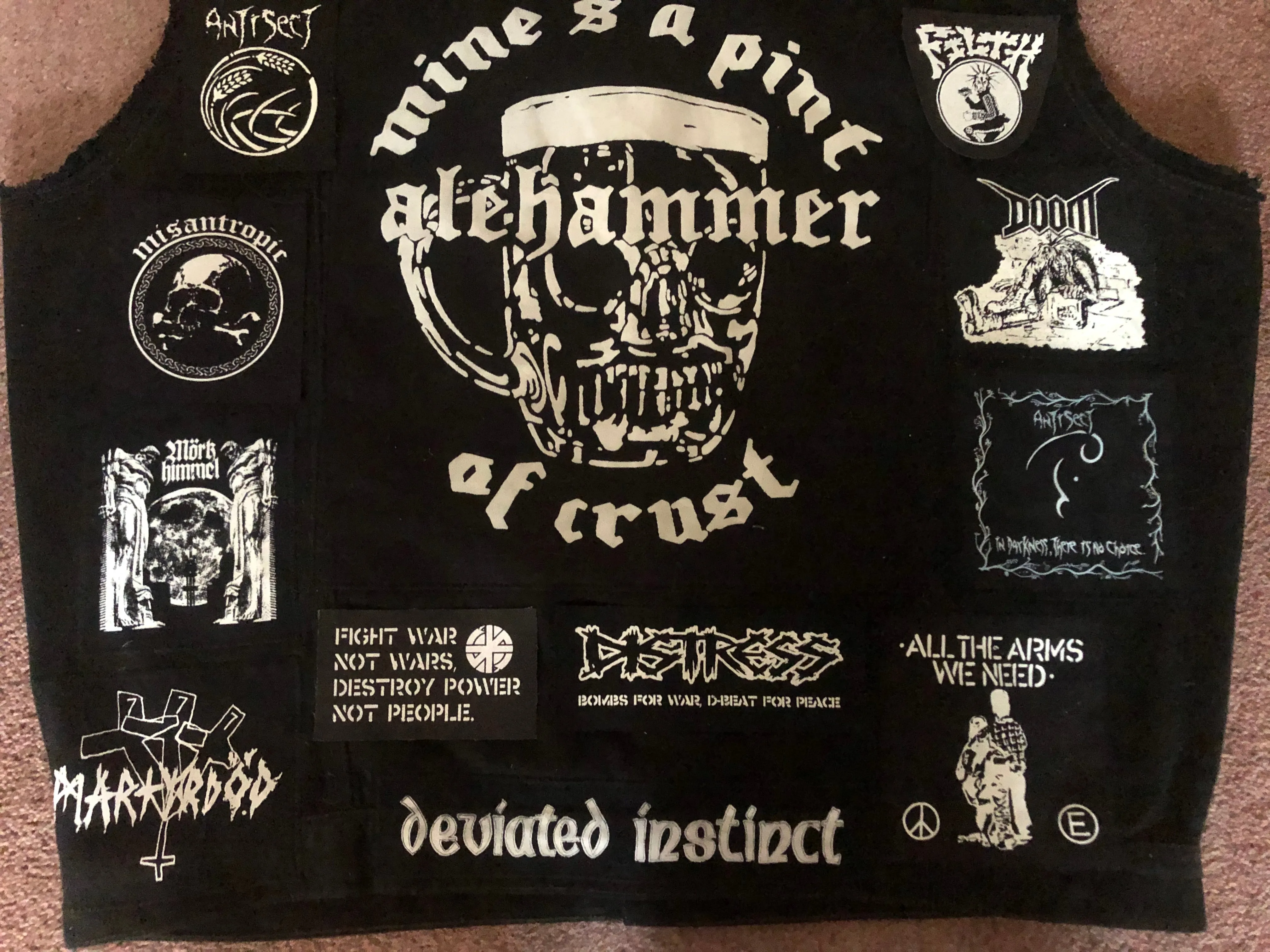 Crust Punk Anarchopunk Battle Jacket Cut-Off Denim Vest Doom Discharge Amebix Deviated Instinct Zounds