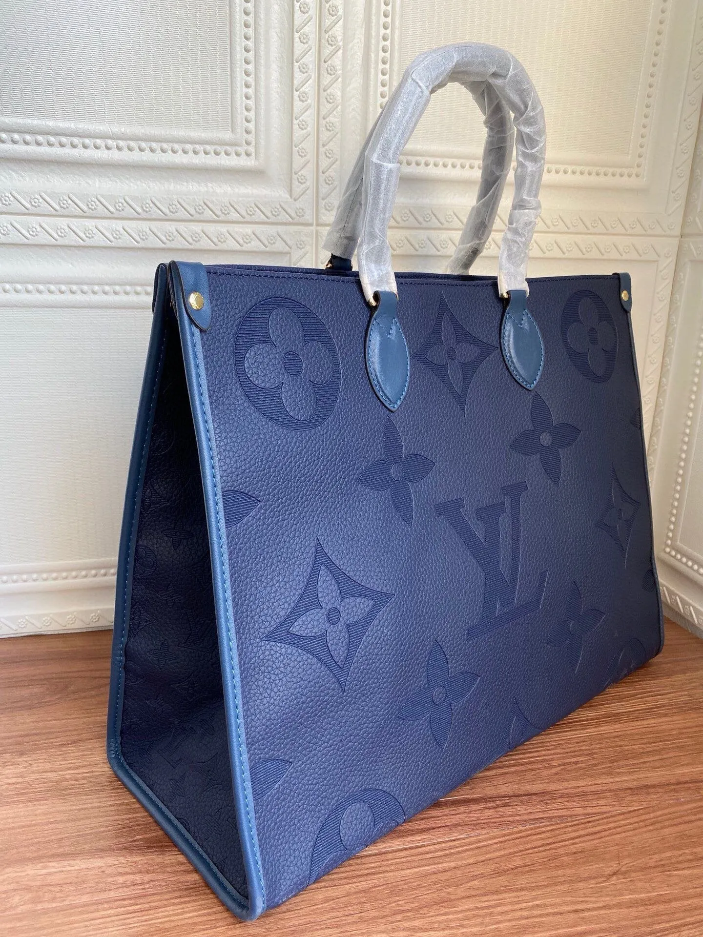 Designer Handbags LN 460