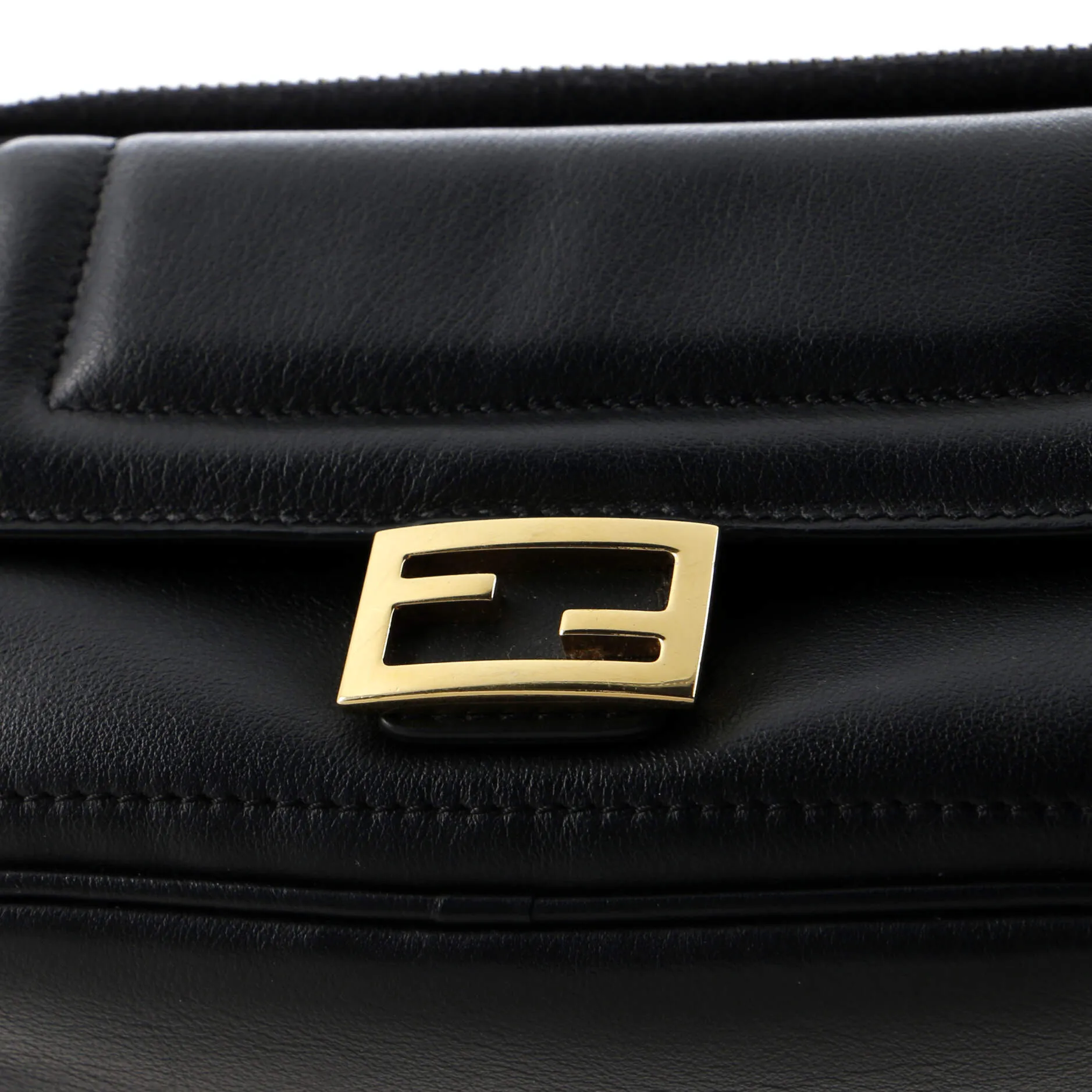 Easy 2 Baguette Crossbody Bag Leather Mini
