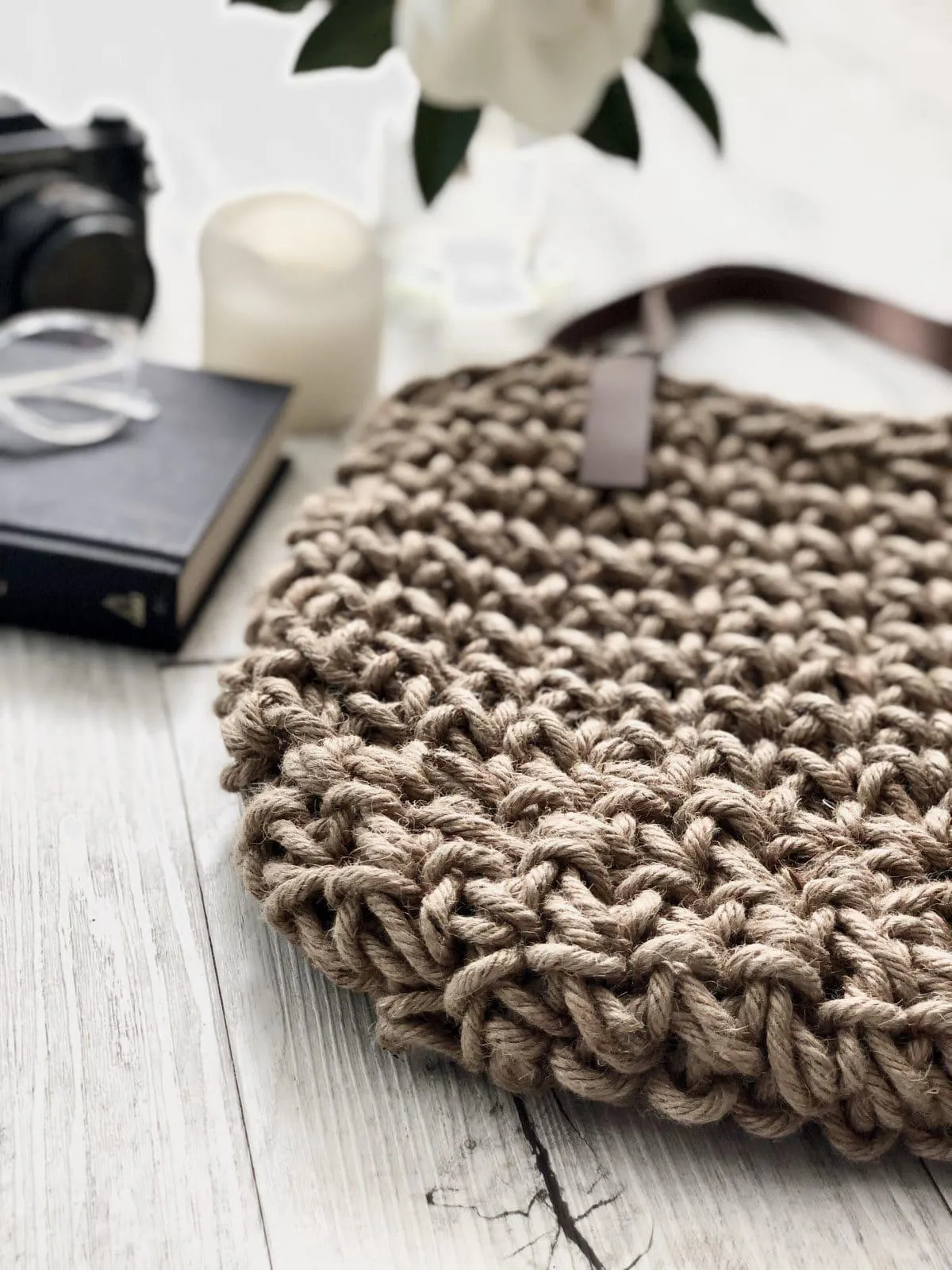 Handmade Natural Fibre Vegan Minimalist Carry Bag