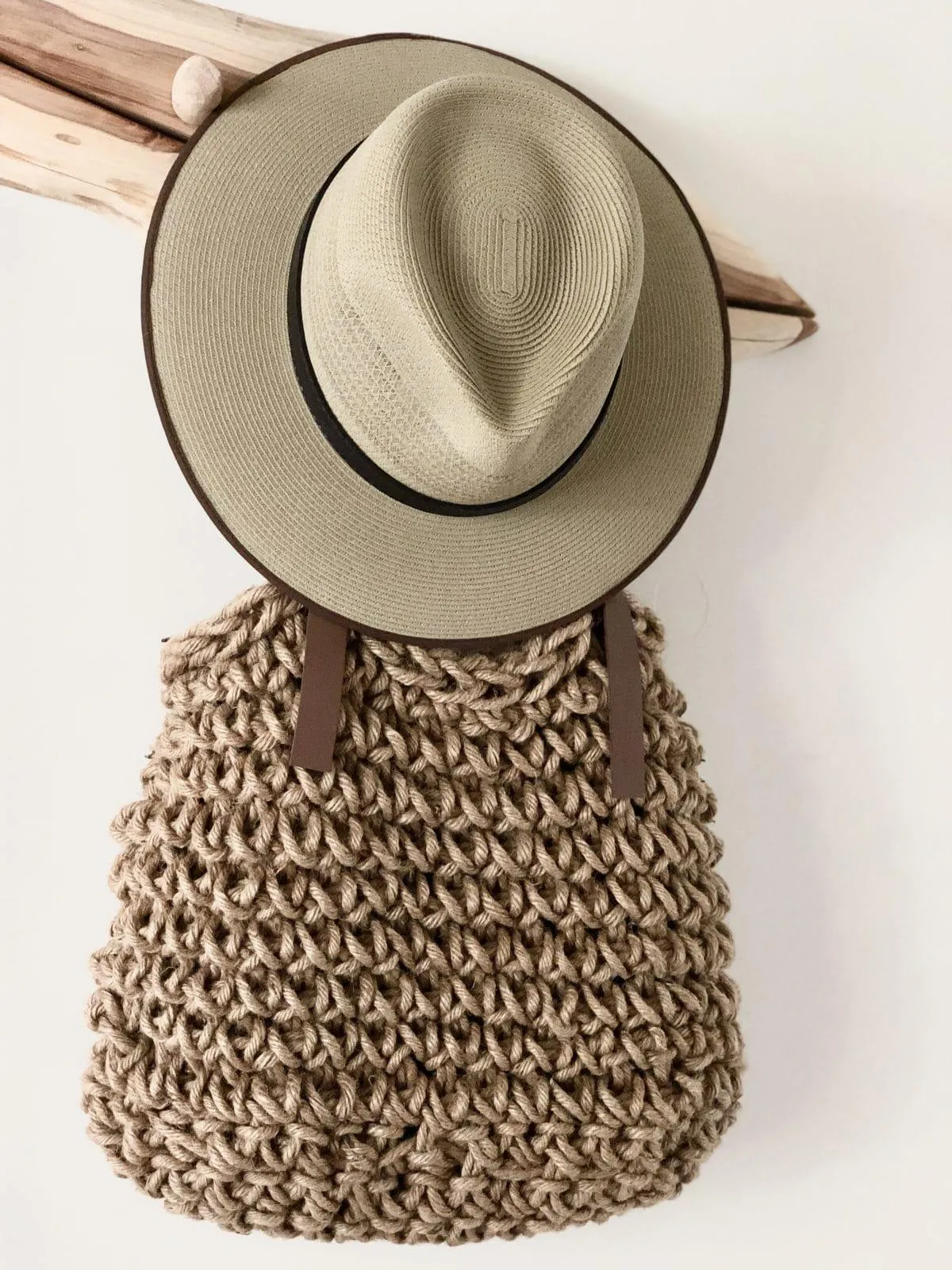 Handmade Natural Fibre Vegan Minimalist Carry Bag