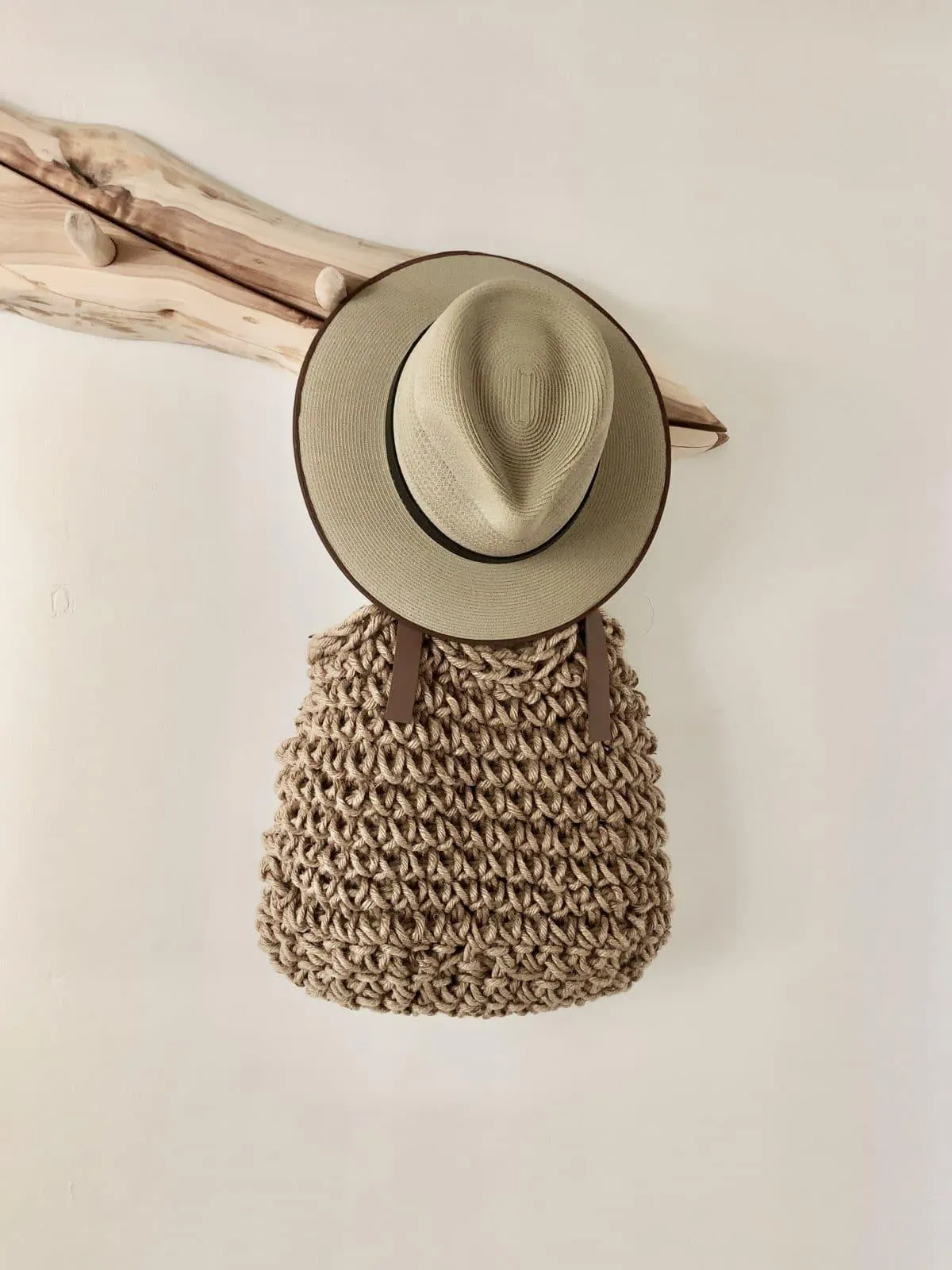 Handmade Natural Fibre Vegan Minimalist Carry Bag