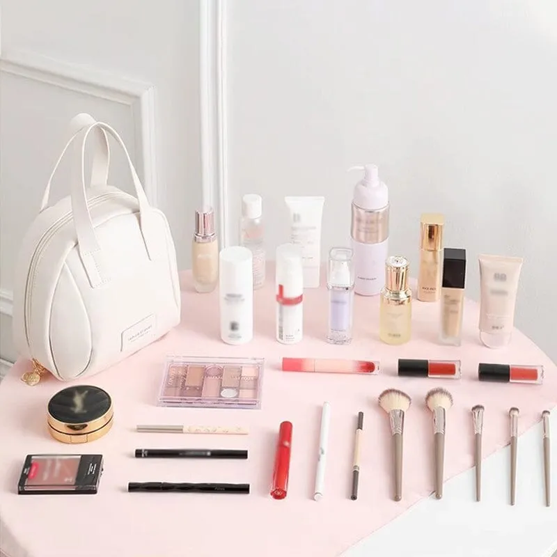 Multi-layered Shell-shaped Cosmetic Bag