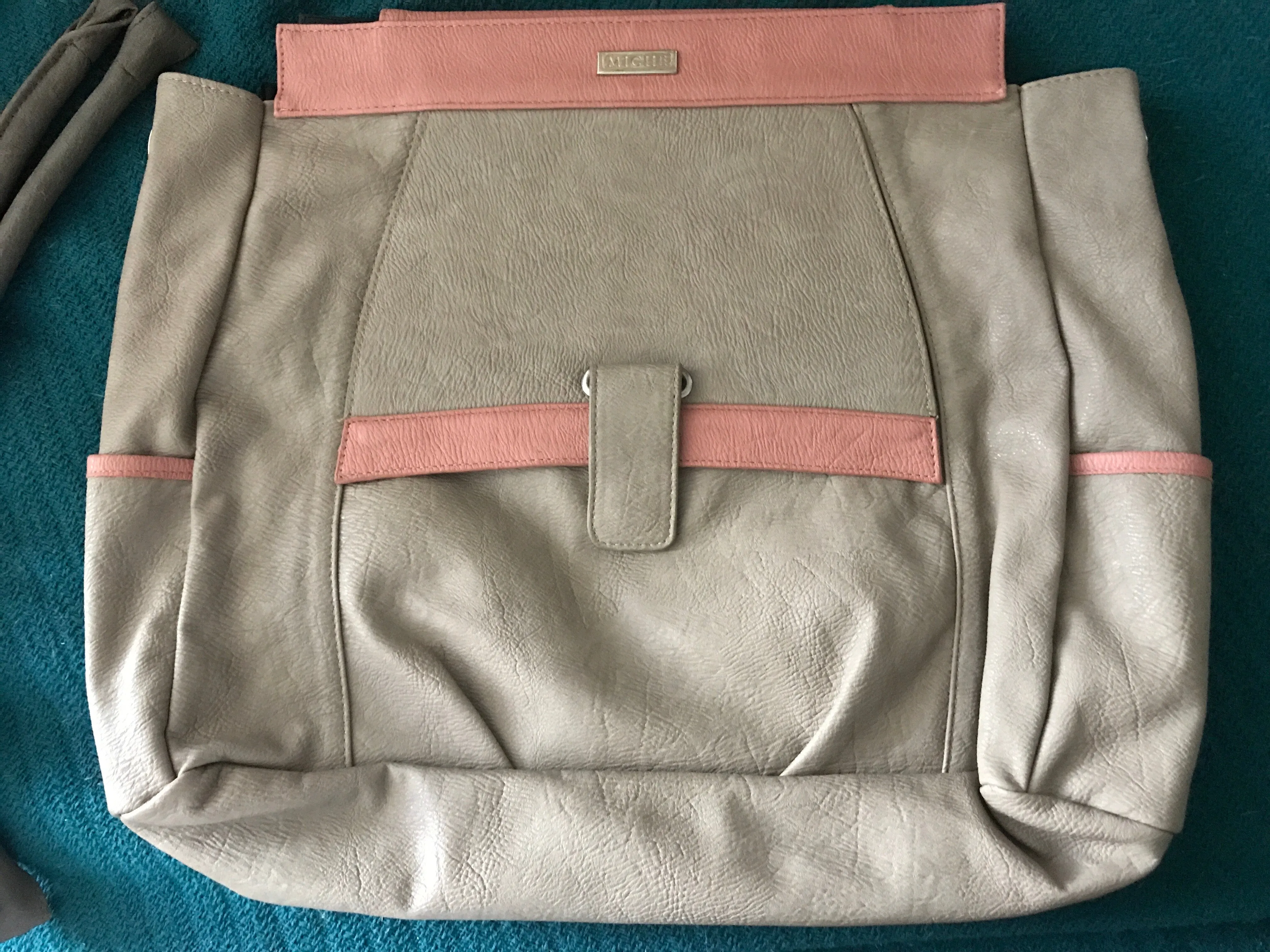 One Of A Kind 2015 w/Handles Prima - RETIRED